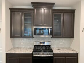 134 Ashlar Ct in Cary, NC - Building Photo - Building Photo