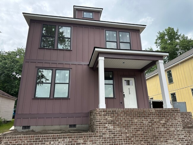 property at 2516 Richland St