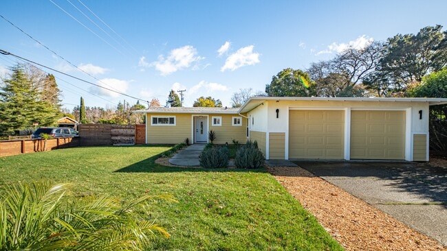 property at 5 Ormond Ct