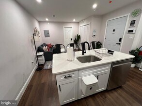 1985 N 63rd St in Philadelphia, PA - Building Photo - Building Photo