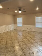 1018 S Booth Ln in Alvin, TX - Building Photo - Building Photo