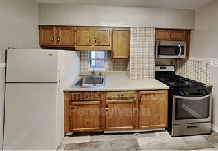 7426 Duquesne Ave, Unit #1 in Pittsburgh, PA - Building Photo - Building Photo