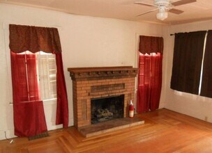 414 Holcomb Ave in Reno, NV - Building Photo - Building Photo