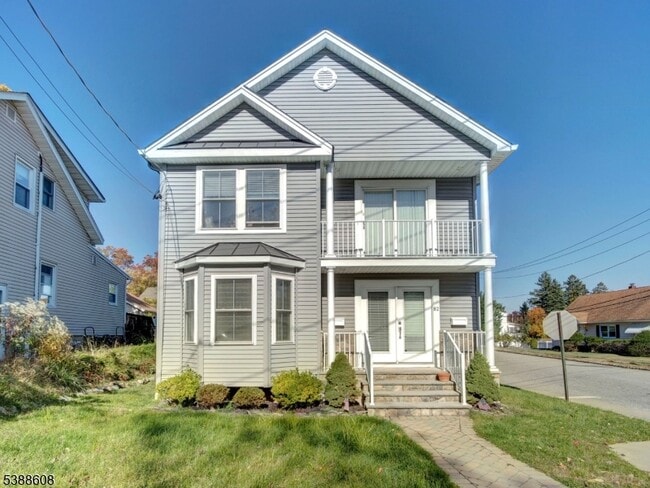 property at 82 Pine St