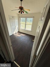 136 Cox Rd in Huntingtown, MD - Building Photo - Building Photo
