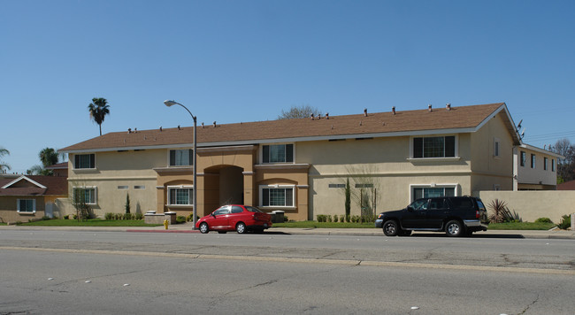 2967 N Garey Ave in Pomona, CA - Building Photo - Building Photo