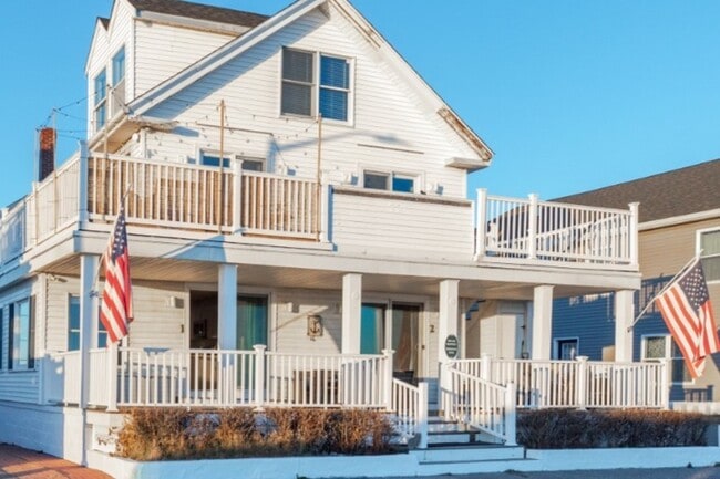 487 Ocean Blvd in Hampton, NH - Building Photo - Building Photo