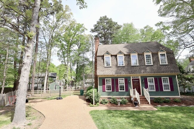 10502 Crowncrest Ct in Richmond, VA - Building Photo - Building Photo