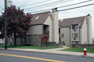 The Hilltopper Apartments