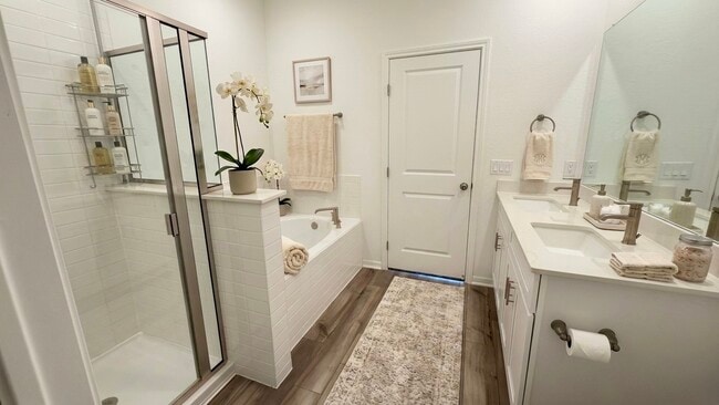 property at 7123 Glennwick Grv Ln