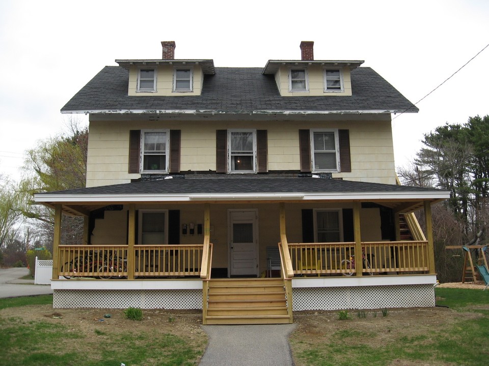 178 Woodbridge Rd in York Harbor, ME - Building Photo