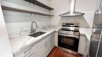 1600 Wilikina Dr in Wahiawa, HI - Building Photo - Building Photo