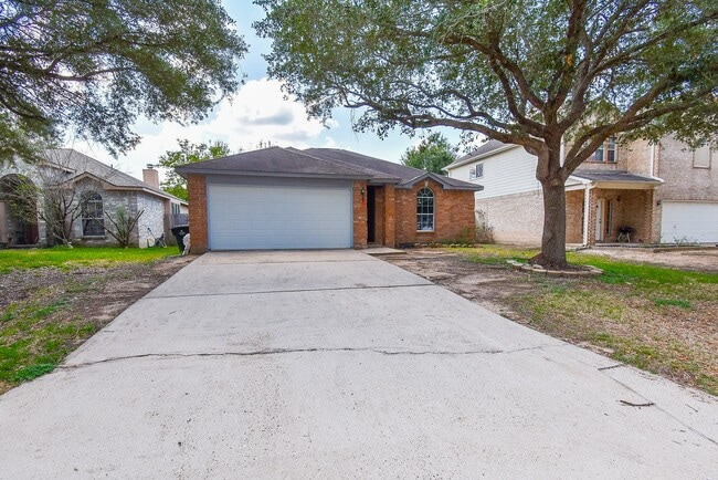 property at 34535 Parkview