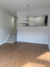 2745 Grinstead Dr in Louisville, KY - Foto de edificio - Building Photo