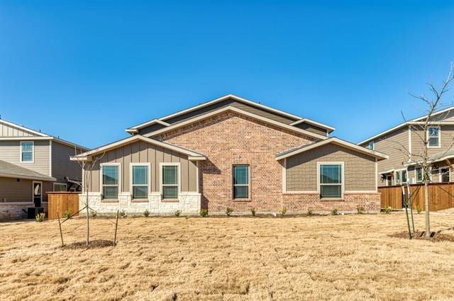 property at 721 Harvest Moon Dr