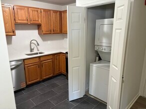 77 Danbury Rd in Ridgefield, CT - Building Photo - Building Photo