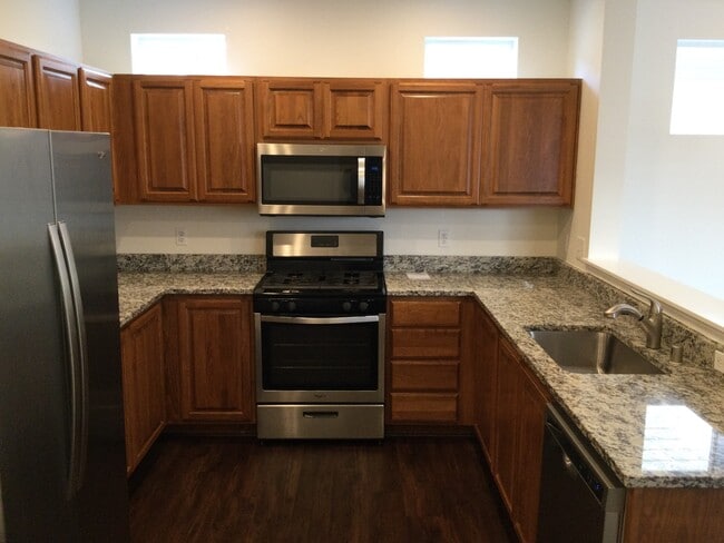 4300 Edgewater Blvd NE in Lacey, WA - Building Photo - Building Photo
