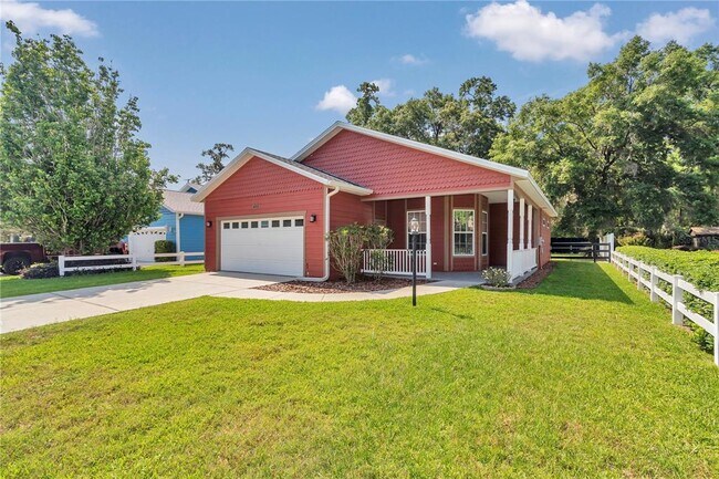 4018 NE 23rd Pl in Ocala, FL - Building Photo - Building Photo