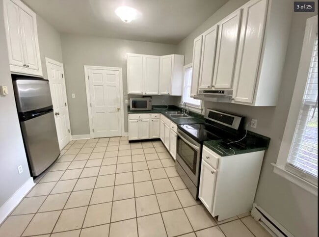 2206 Parkwood Ave in Richmond, VA - Building Photo - Building Photo