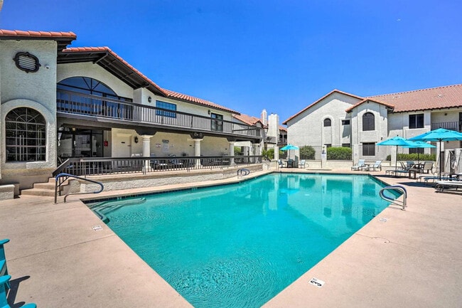 11011 N 92nd St, Unit ID1386195P in Scottsdale, AZ - Building Photo - Building Photo