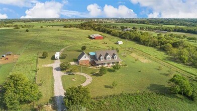 215 Greathouse Cir in Waxahachie, TX - Building Photo - Building Photo