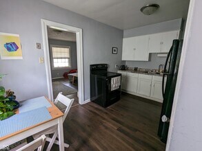 2536 Madison Ave in Indianapolis, IN - Building Photo - Building Photo