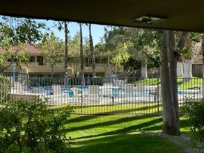 2820 N Arcadia Ct in Palm Springs, CA - Building Photo - Building Photo