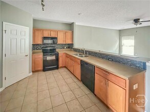 9 Falkland Ave in Savannah, GA - Building Photo - Building Photo