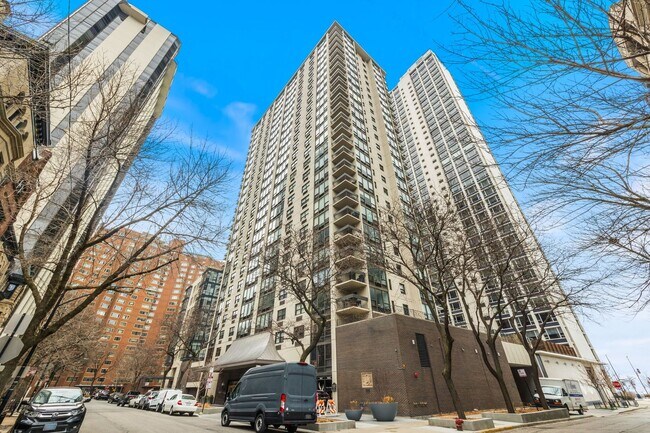 property at 1313 N Ritchie Ct