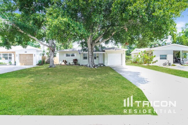 property at 747 64th Ave S