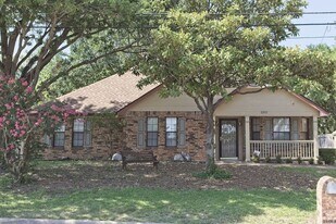 2312 Rockhill Rd in McKinney, TX - Building Photo