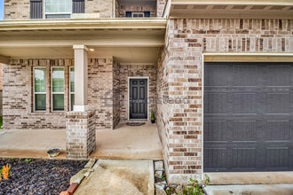 6028 Pearland Pl in Pearland, TX - Foto de edificio - Building Photo