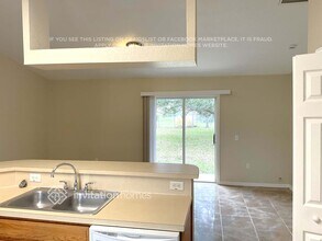 627 Parakeet Ct in Kissimmee, FL - Foto de edificio - Building Photo