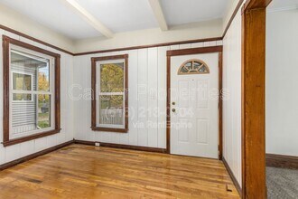 1603 Center Dr in Grand Rapids, MI - Building Photo - Building Photo