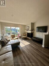 832 Suncrest Cir in Collingwood, ON - Building Photo - Building Photo
