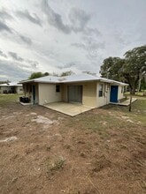 402 S 14th St in Fort Pierce, FL - Building Photo - Building Photo