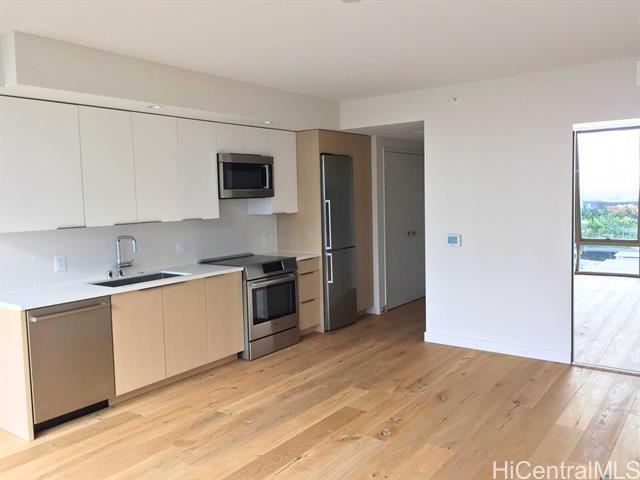 property at 1001 Queen St