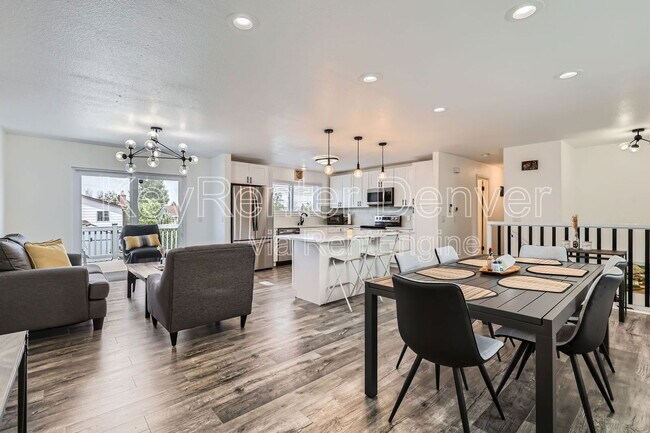 property at 15071 E Utah Pl