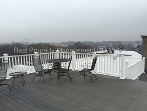 815 Maryland Ave NE-Unit -307 in Washington, DC - Building Photo - Building Photo