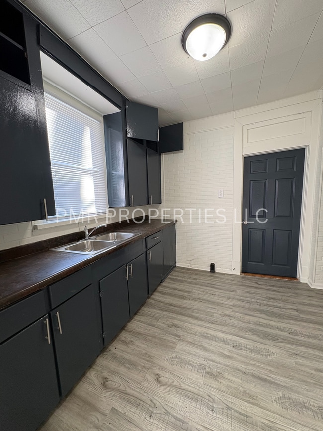 1318 S 17th St in St. Joseph, MO - Building Photo - Building Photo