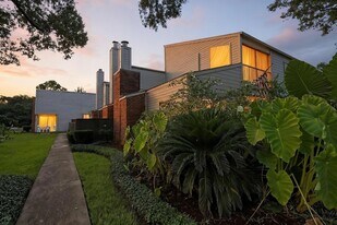 1532 Prairie Grove Dr in Houston, TX - Building Photo