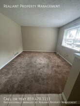 457 Woodview Dr in Lexington, KY - Building Photo - Building Photo