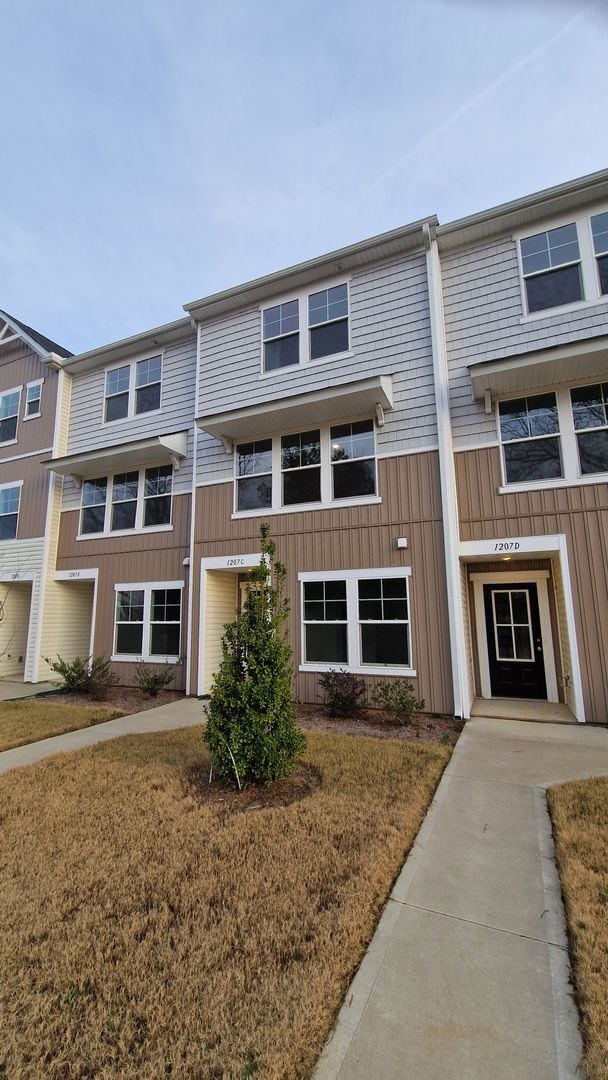 1207 Briarhill Rd in Mooresville, NC - Building Photo - Building Photo