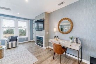 1703 Paget Rd in Kill Devil Hills, NC - Foto de edificio - Building Photo