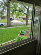 5050 Dudley St, Unit B in Lincoln, NE - Foto de edificio - Building Photo