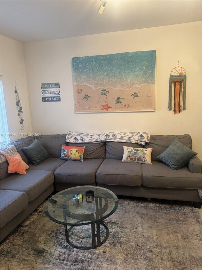 1450 Meridian Ave in Miami Beach, FL - Building Photo - Building Photo