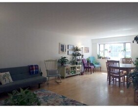 131 Sewall Ave in Brookline, MA - Building Photo - Building Photo