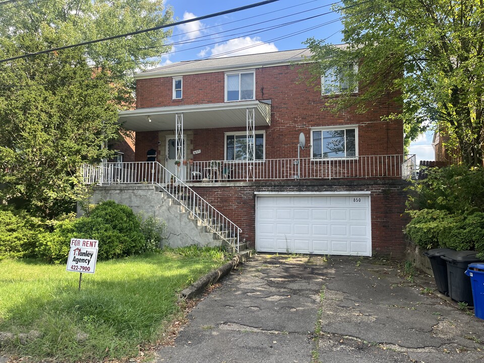 850 Mirror St, Unit 2nd floor in Pittsburgh, PA - Foto de edificio