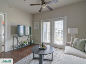 1002 Katy Gap Rd in Katy, TX - Building Photo - Building Photo