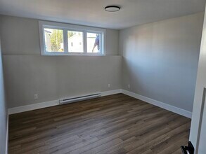 29 Ernest Rue in Dieppe, NB - Building Photo - Building Photo
